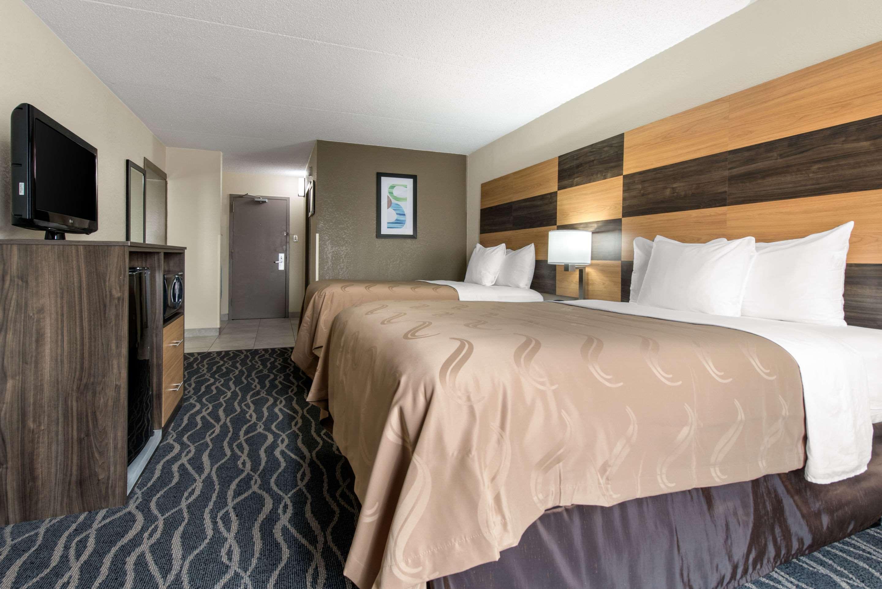 Quality Inn & Suites Lafayette I-65 מראה חיצוני תמונה