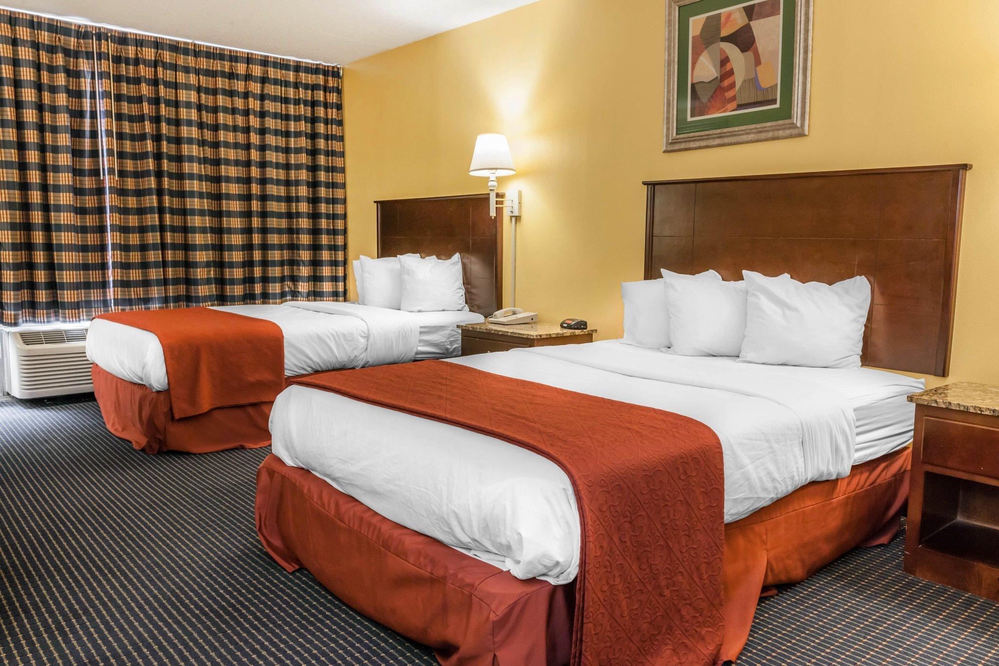 Quality Inn & Suites Lafayette I-65 מראה חיצוני תמונה
