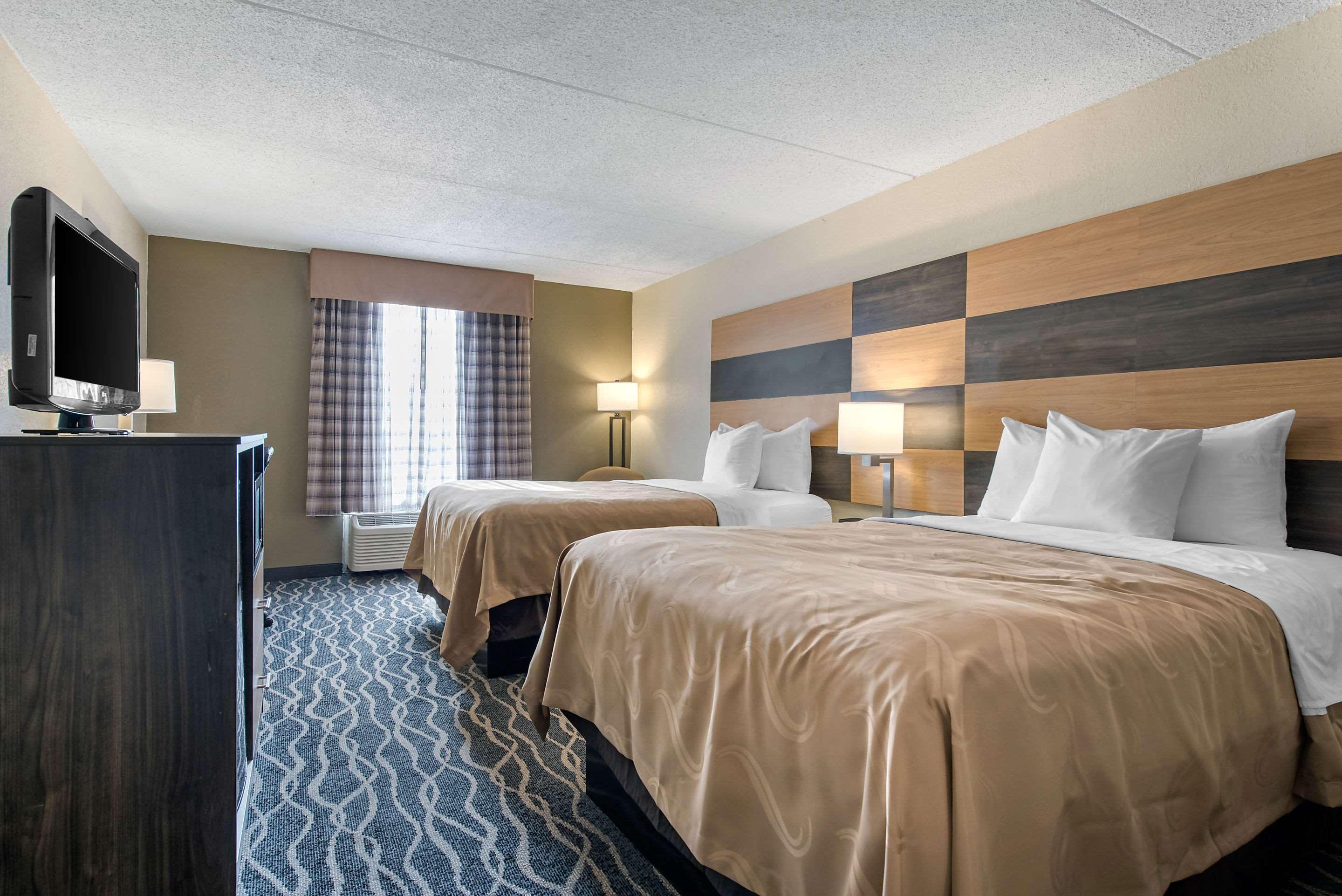 Quality Inn & Suites Lafayette I-65 מראה חיצוני תמונה