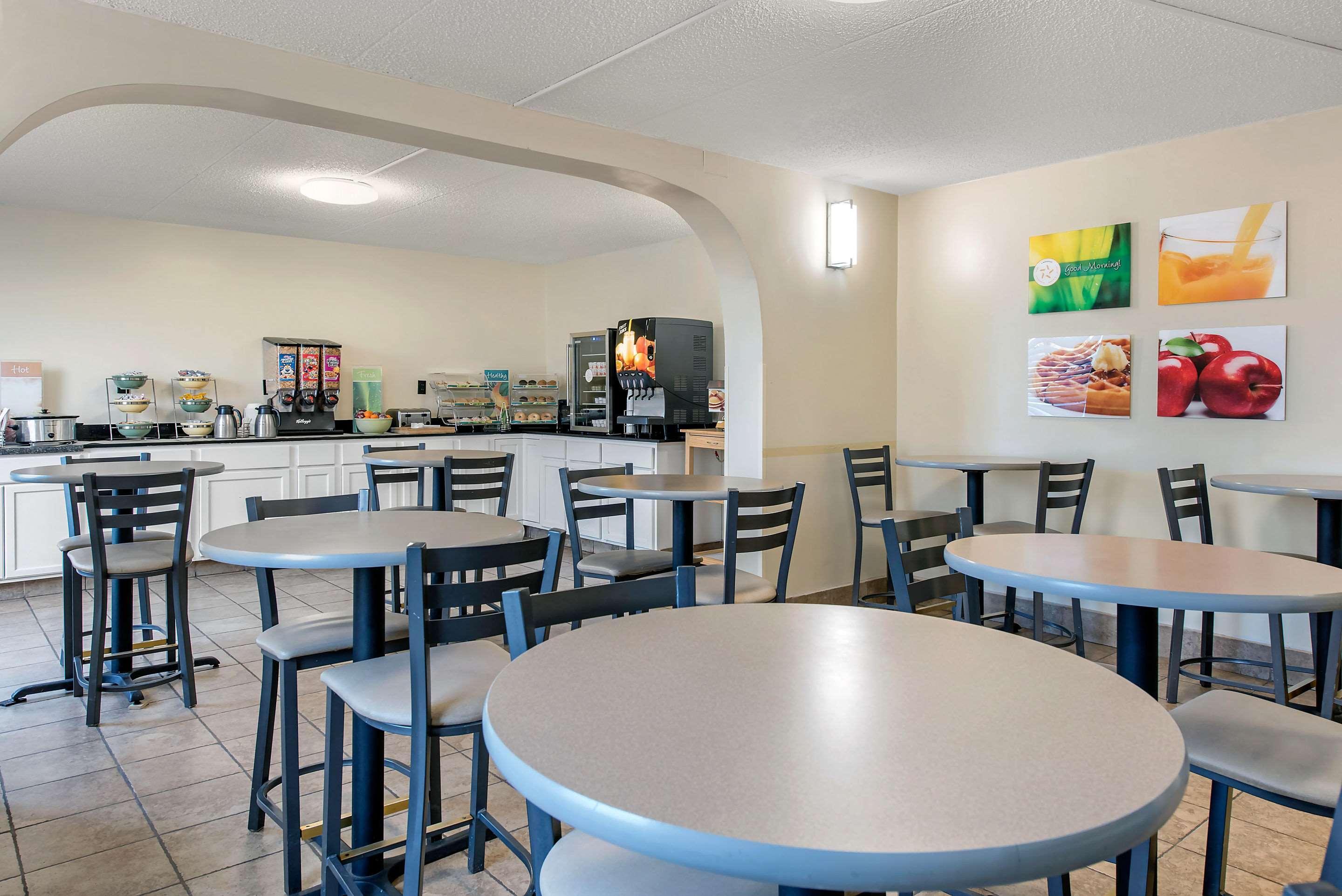Quality Inn & Suites Lafayette I-65 מראה חיצוני תמונה