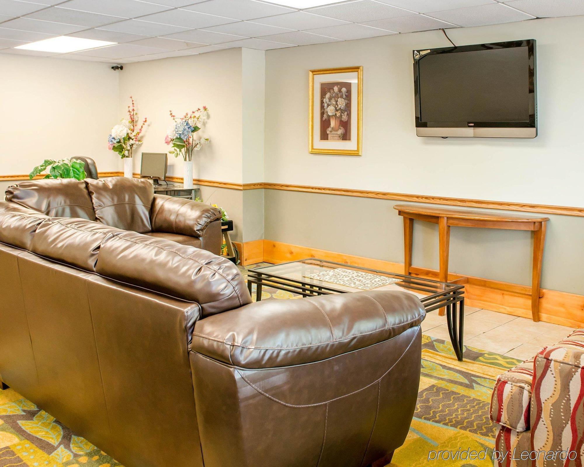 Quality Inn & Suites Lafayette I-65 מראה חיצוני תמונה