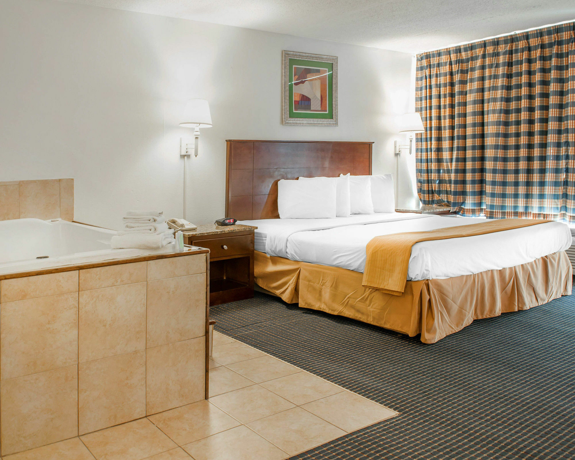 Quality Inn & Suites Lafayette I-65 מראה חיצוני תמונה